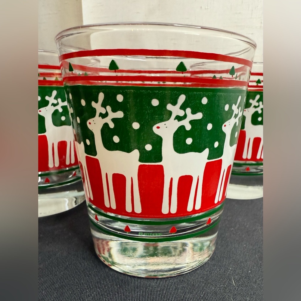 5 Vintage Holiday Reindeer Lowball Glasses. Signed Chris CHD. 1986 8-9oz